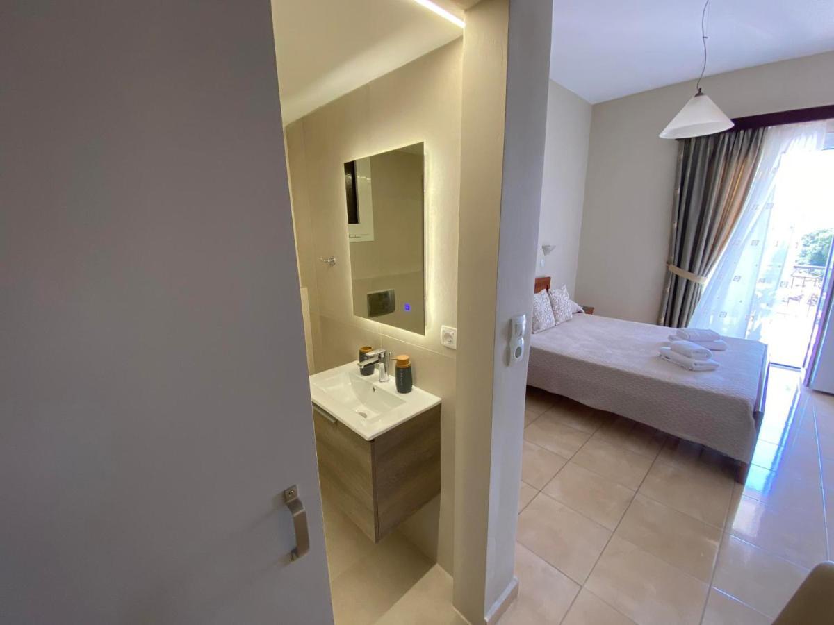 Hotel Pavlos - Studios โตโล ภายนอก รูปภาพ