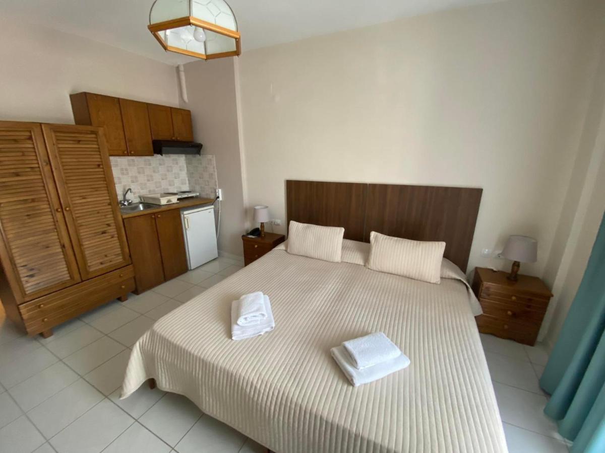 Hotel Pavlos - Studios โตโล ภายนอก รูปภาพ